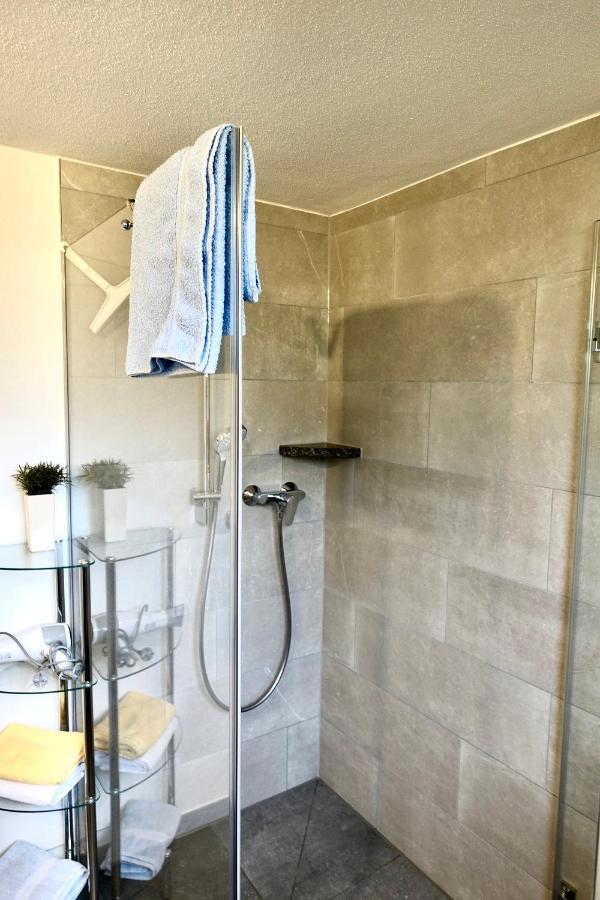 Ferienwohnung #4 Mit Terrasse In Zentraler Dennoch Ruhiger Lage - Stadtbus Vor Der Tuer! Λιντάου Εξωτερικό φωτογραφία